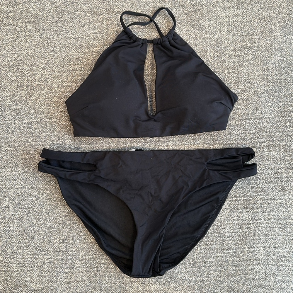 Garage- Black Halter Bikini Top with matching bottom . Size M